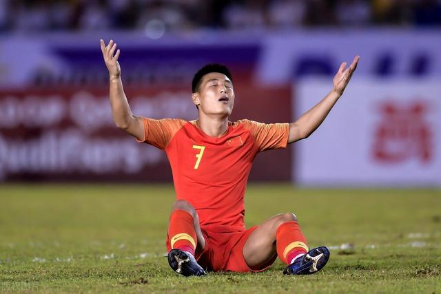 

















中国男足一度2比0领先越南武磊和王燊超连线帮助国足绝杀