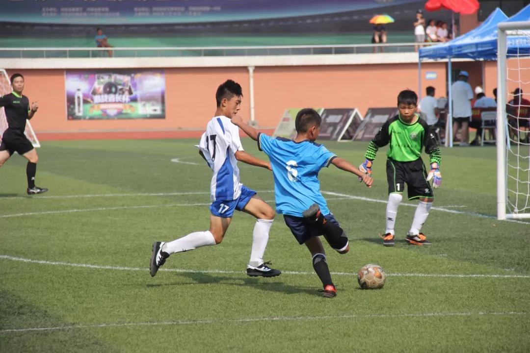 河南省实验中学面向全省应届初中毕业生招收足球特长生50人