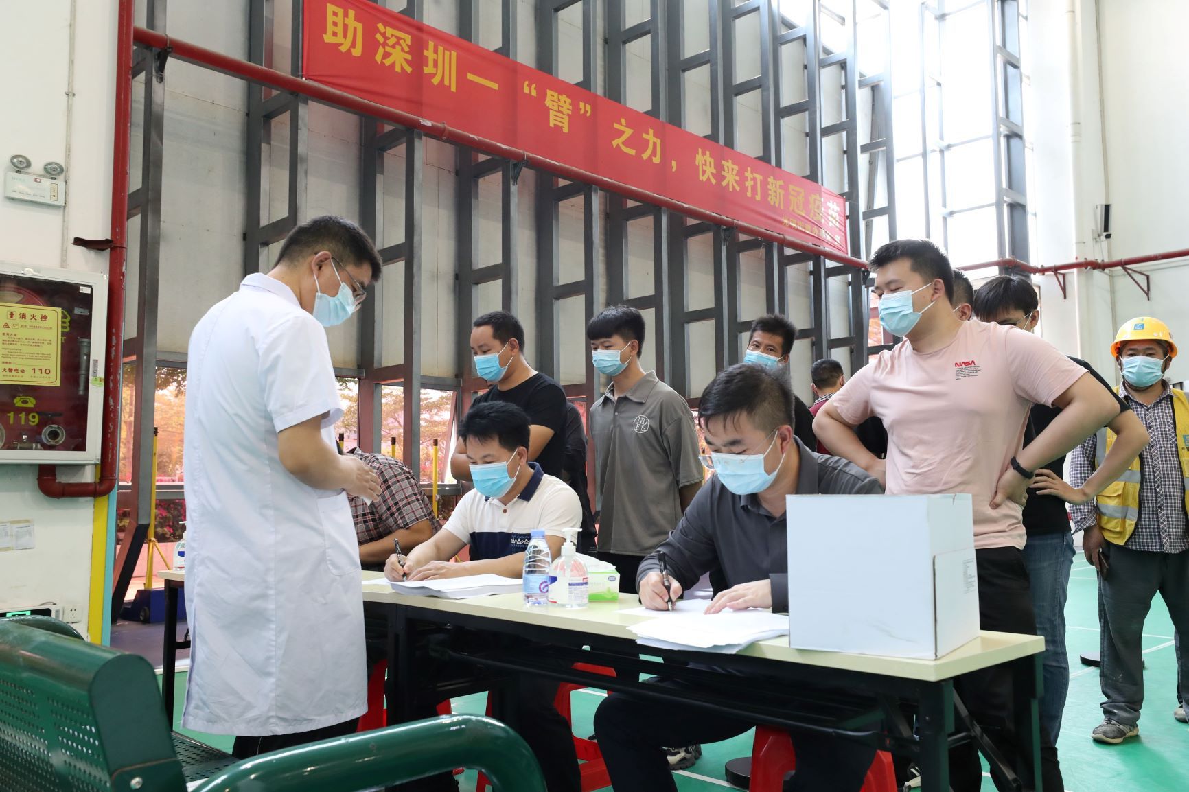 蓬江区新型冠状病毒肺炎疫情防控指挥部办公室开通2条疫苗接种公交专线
