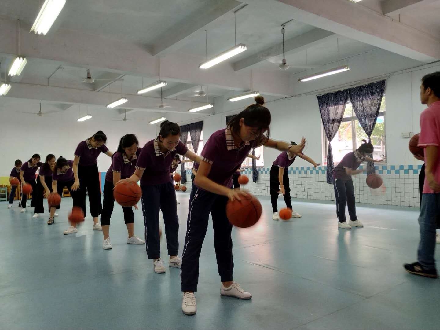 长春动因体育专注4-17岁儿童篮球、羽毛球等特色教学