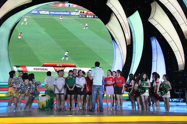 央视今日节目单CCTV5直播南美解放者杯决赛河床vs博卡+天下足球
