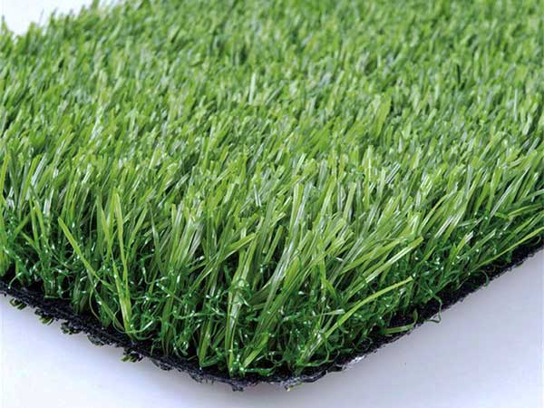 人造草皮已经取代天然草皮用于学校足球场的优势？？