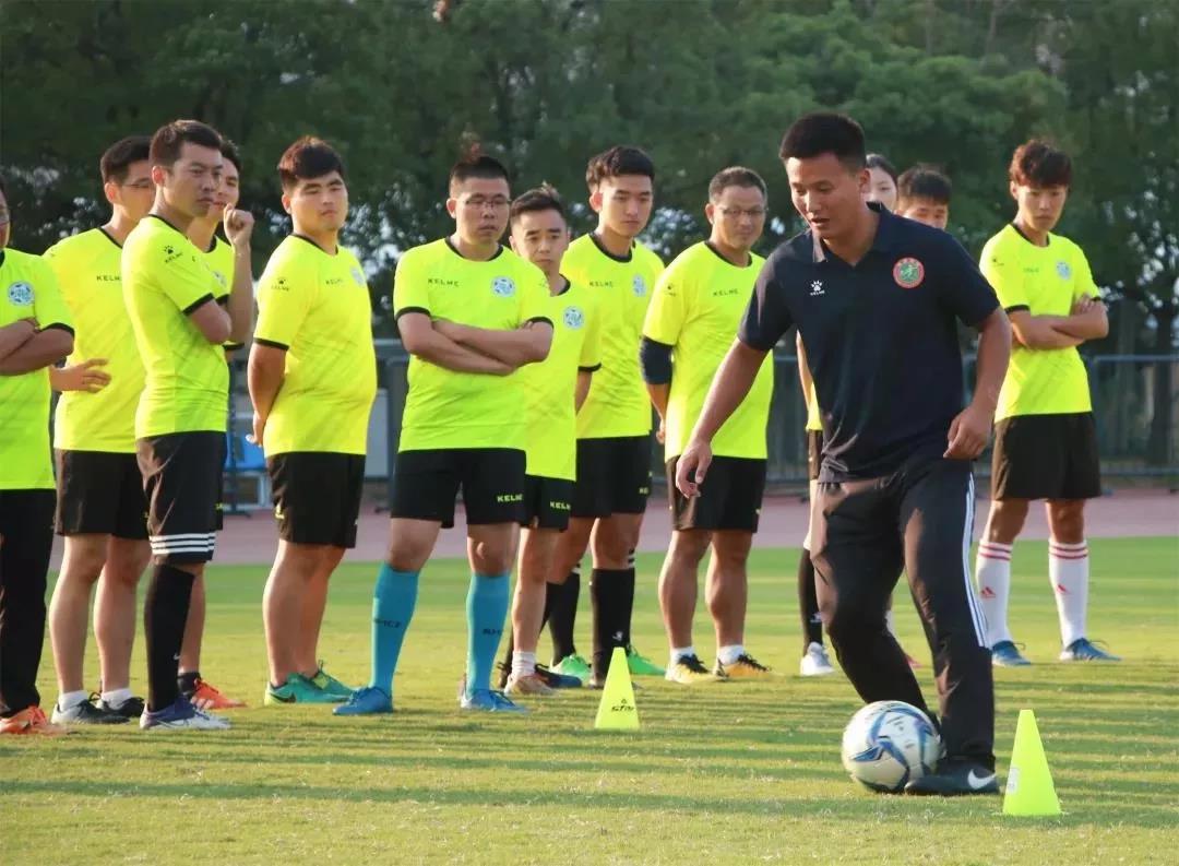 60名中国足球教练员将在英国文化教育处举办中英足球学习交流项目

