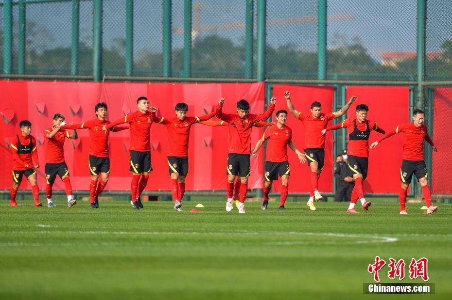 世预赛12强赛：中国男足西征不迷信“大腕”足协特聘海外体能教练考核