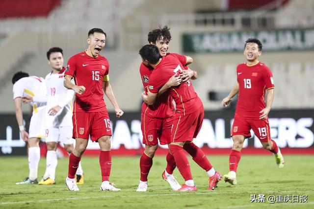 国足2-0击败卡塔尔完成自我救赎成功晋级12强赛