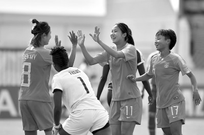 张琳艳当选2022印度女足亚洲杯决赛未来之星尴尬又好笑