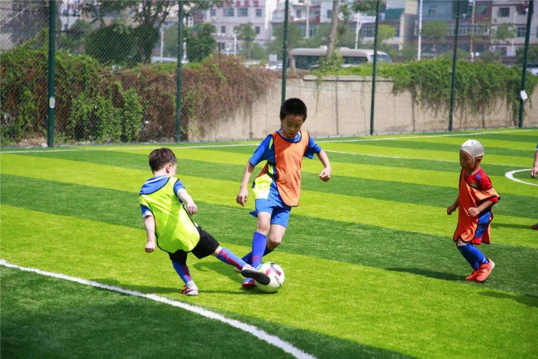 北京排名前十少儿年足球培训排行榜，儿童踢足球的好处有哪些