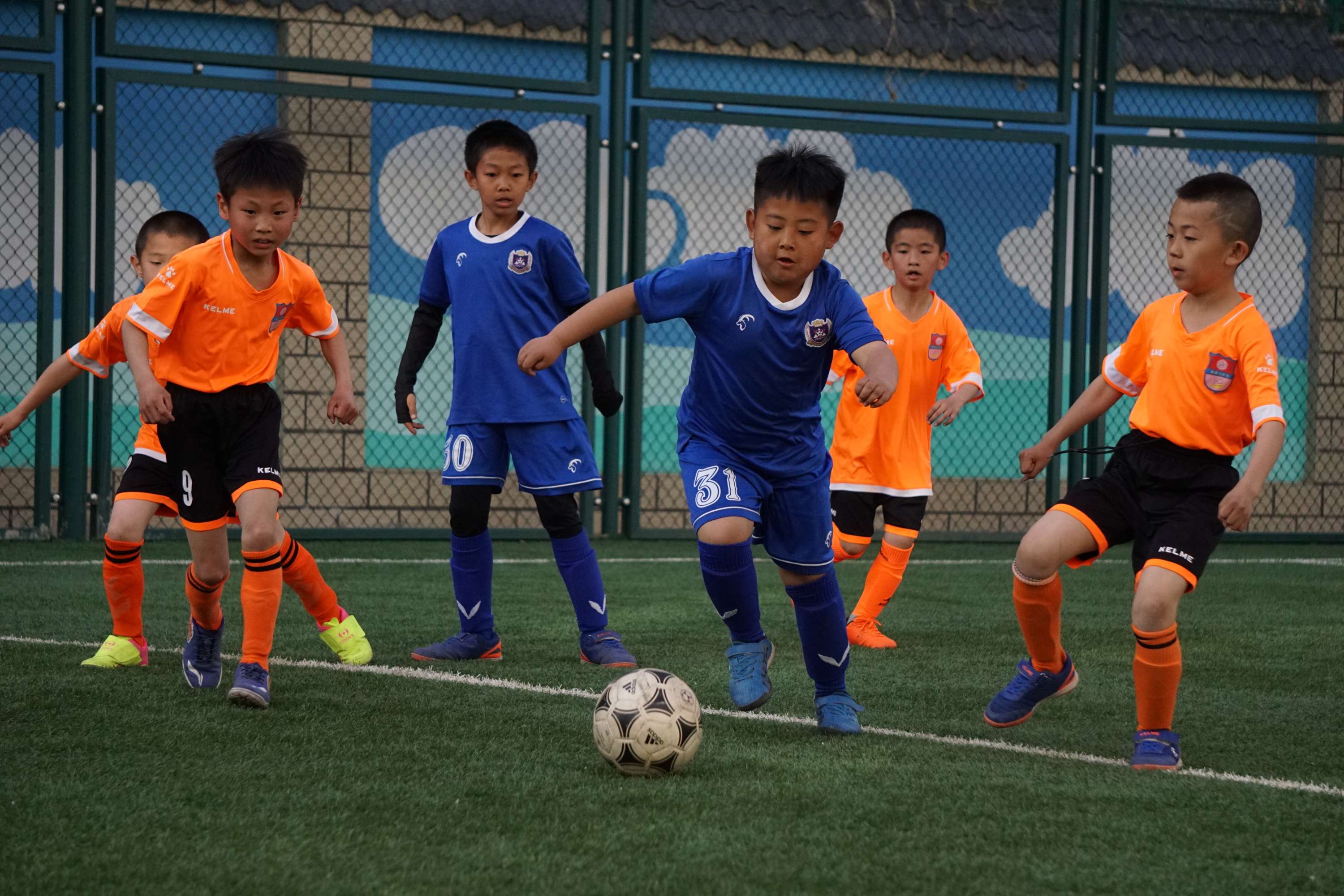 关键词校园5人足球赛创新赛制(中国足球改革发展总体方案)