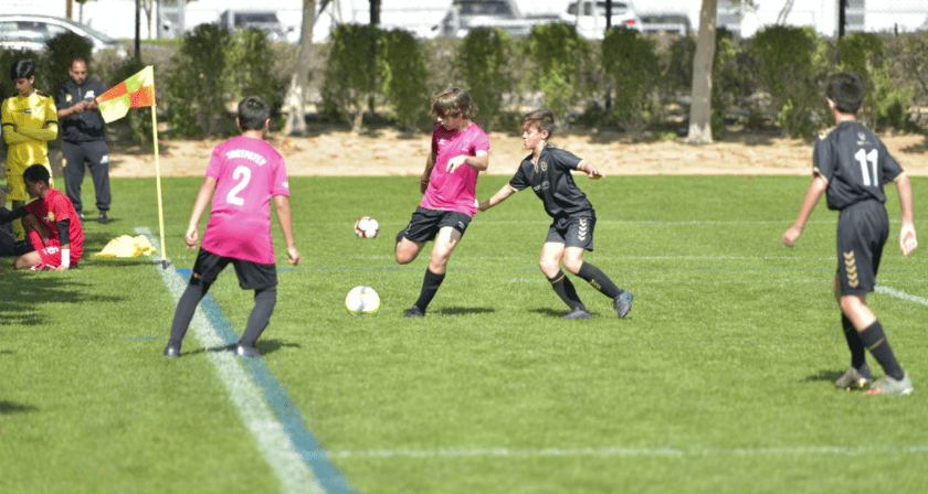 如何将少年儿童的足球训练对我国足球运动起到一定积极作用