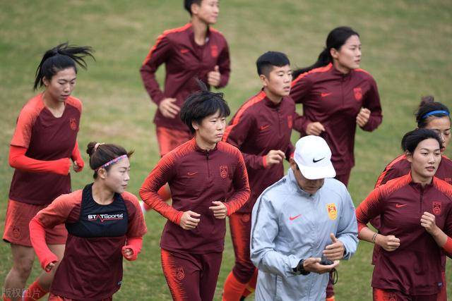 中国女足37人集训名单出炉王霜缺席东亚杯夺冠