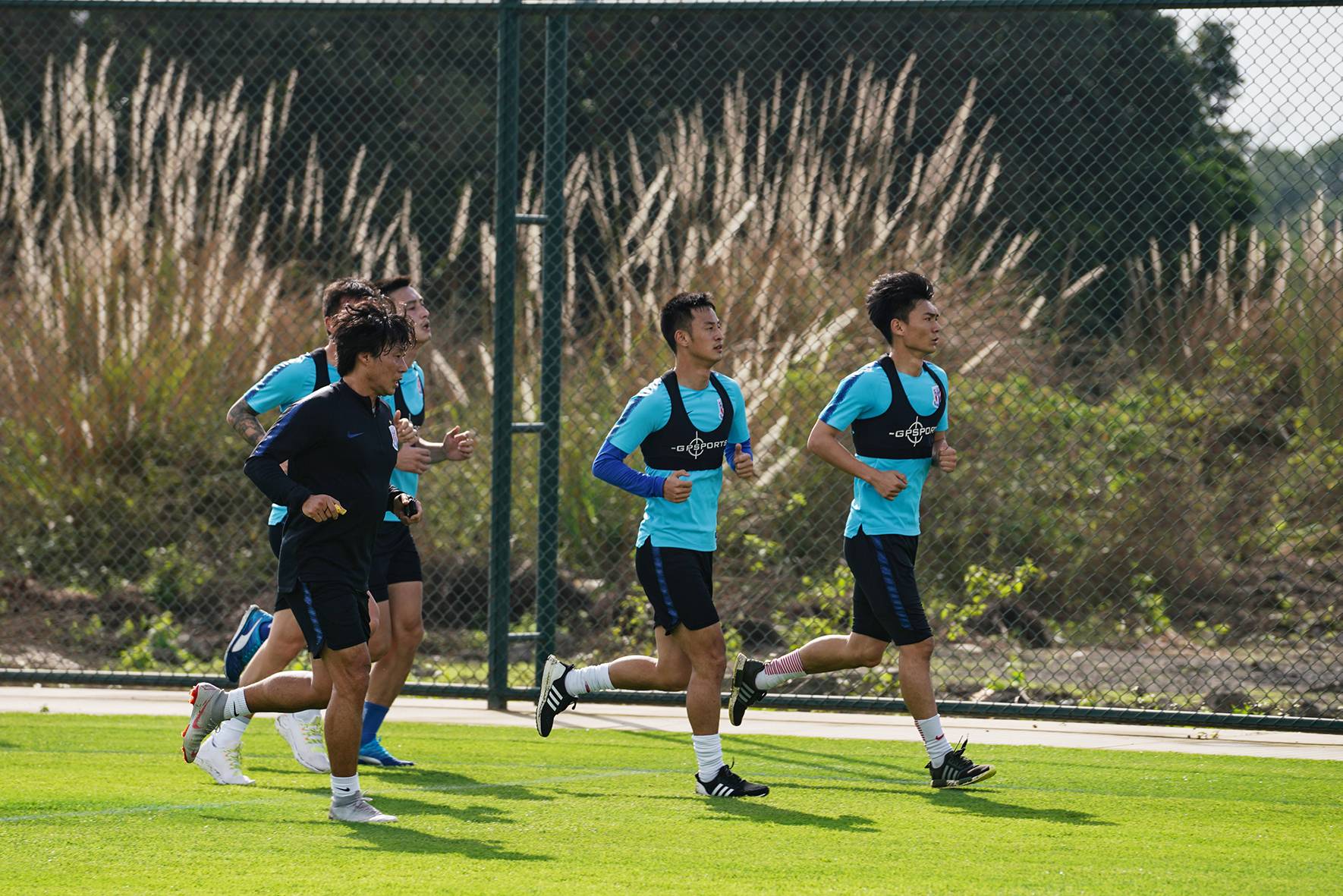 香港赛马会助力全民健身网球培训青少年儿童训练营