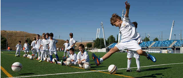 皇马启动青少年足球训练营项目周末至少招生600人(图)