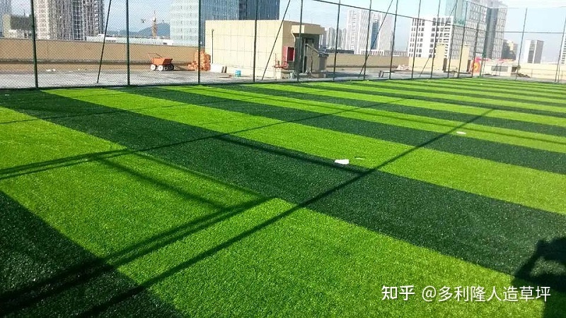 绿草地人造草坪有限公司专业生产人造草、足球场人造草坪、塑料草坪