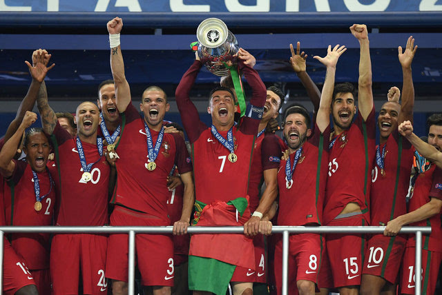 葡萄牙队最强阵容能否实现再夺欧洲杯的确的确很有难度？