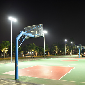 标准室外篮球场照明灯具，一个标准户外篮球场用多少盏灯？