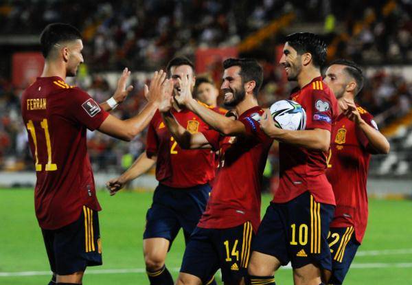 上外西班牙留学小编：欧洲足球锦标赛，你准备好了吗？

