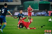 中国男足提前回到国足备战世预赛将与皇马焦点对决武磊