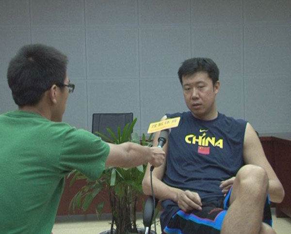 
中国运动员进入NBA第一人，王治郅能享受NBA终生医保！