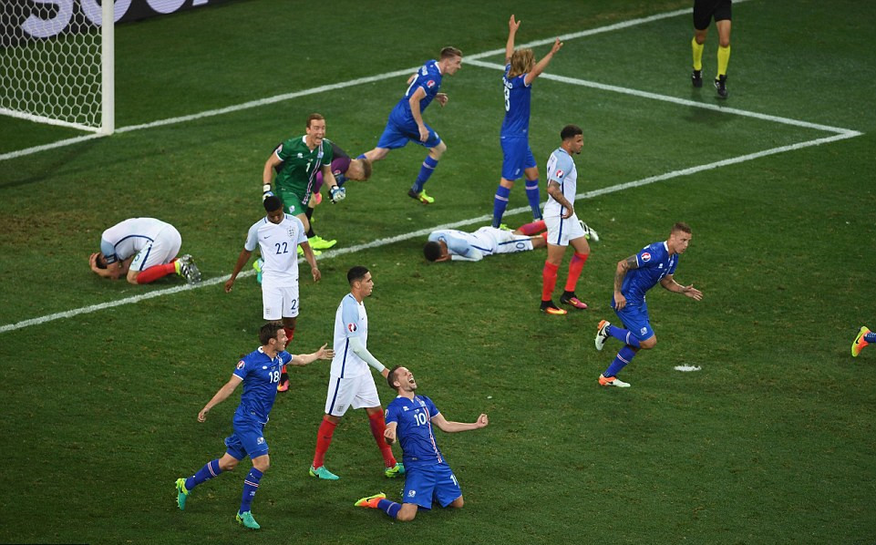 2012年欧洲杯即将揭幕唤醒那些埋在心底的激情与梦想